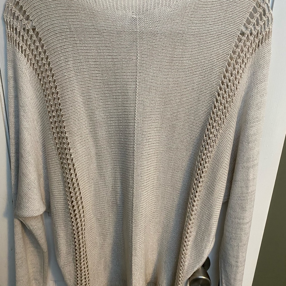NWT Womens Venti6 Sweater. Silvery Ecru. Large. Peek-through. - Picture 5 of 6